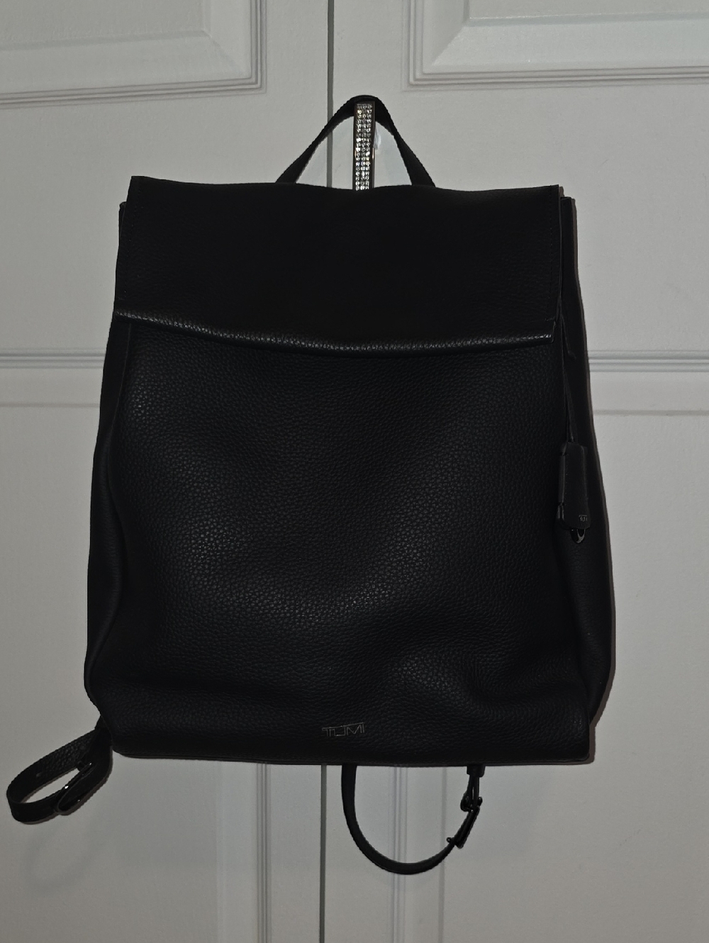 Black Women's Tumi Leather Backpack - Sleek Everyday Carry